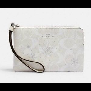 NWOT coach snowflake wristlet